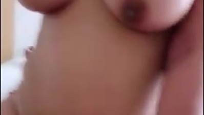 Bokep Indo Wanita Semok Gelisah Sange Pengen DiEntot