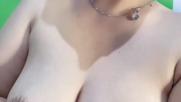 Bokep Ngentot – Kena Colmek Neng Kiki Cobain Gaya Ngewe di Sofa HOT51