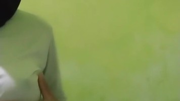 Jilbab Kak Lizz Pamerin Uting