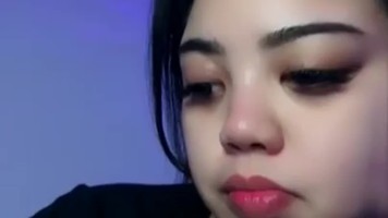 Miss Rembulan Pamer Remas Nenen Live
